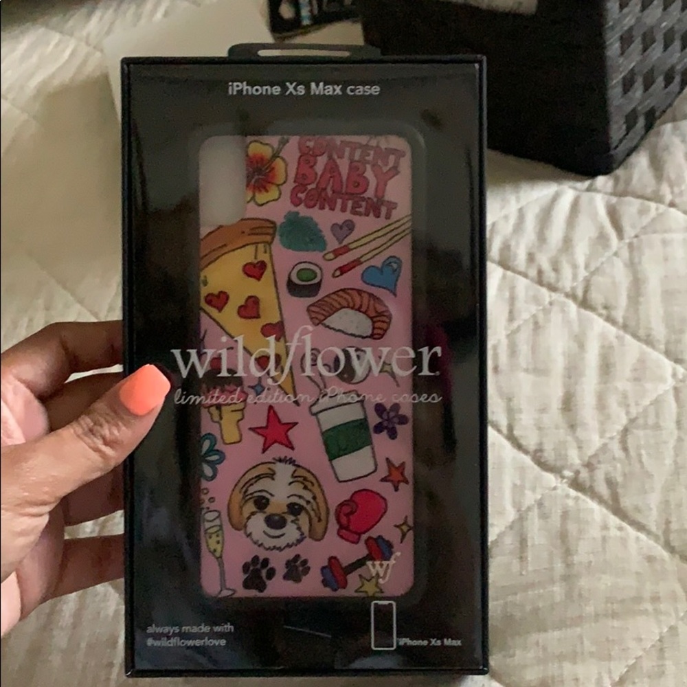 iPhone XS Max wildflower remi Ashton case.